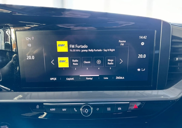 Opel Mokka cena 129900 przebieg: 6154, rok produkcji 2022 z Cieszanów małe 254